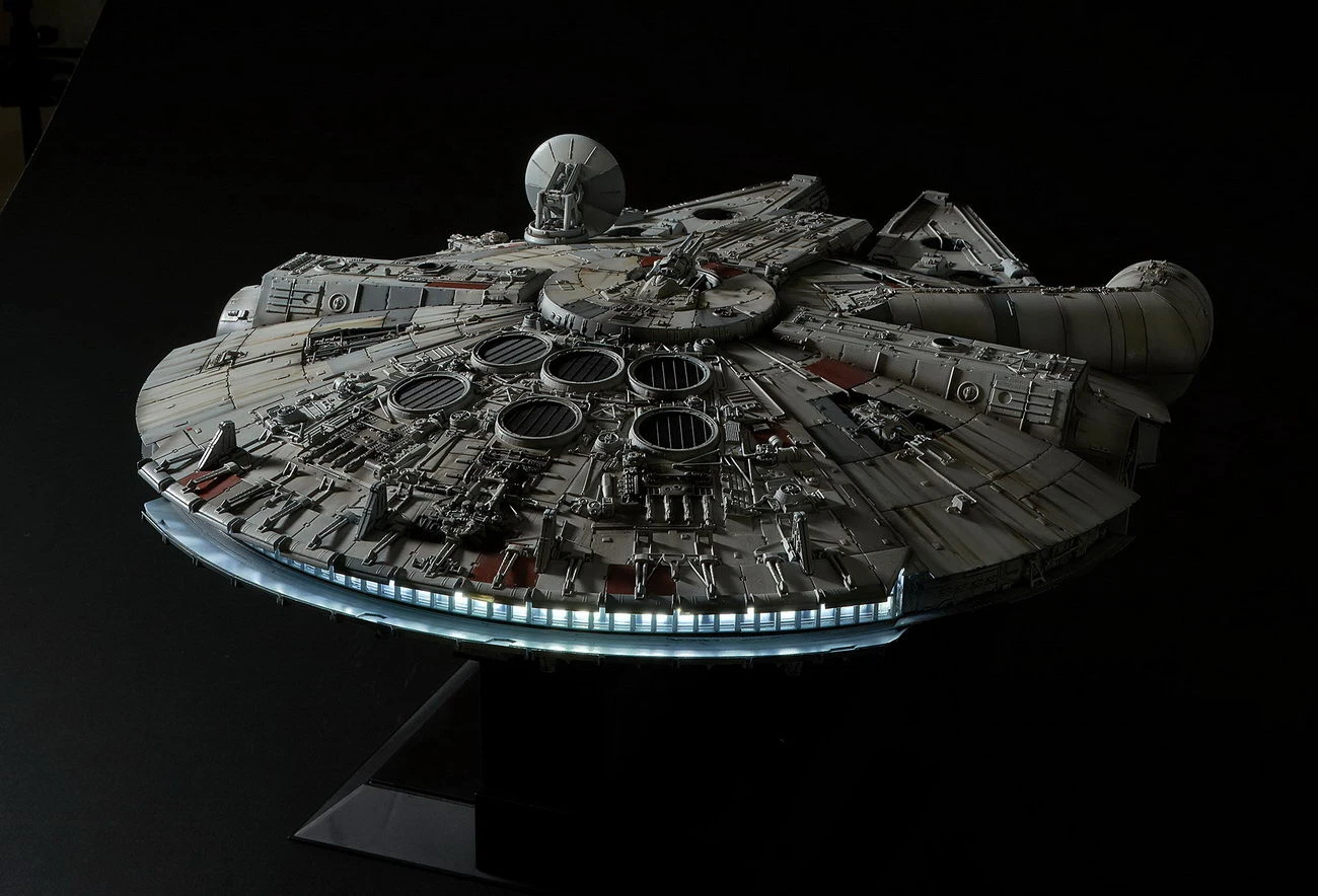 Bandai Millenium Falcon Perfect Grade - Ban Dai Modellbau 7 Bandai Millenium Falcon Perfect Grade - Ban Dai Modellbau – Bild 5