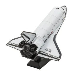 Metal Earth - Space Shuttle Discovery - Farbig -SPIELWAREN Verkaufsgeschäft metal earth s211 space shuttle discovery colored